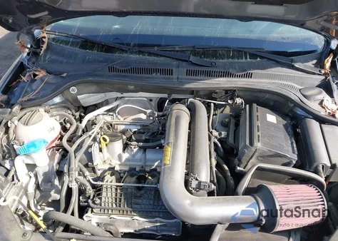 2017 Volkswagen Jetta 1.4T Se z USA, uszkodzony, nr VIN 3VWDB7AJ2HM279565